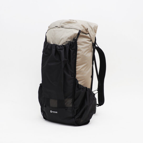 TUFA 輕量化登山背包